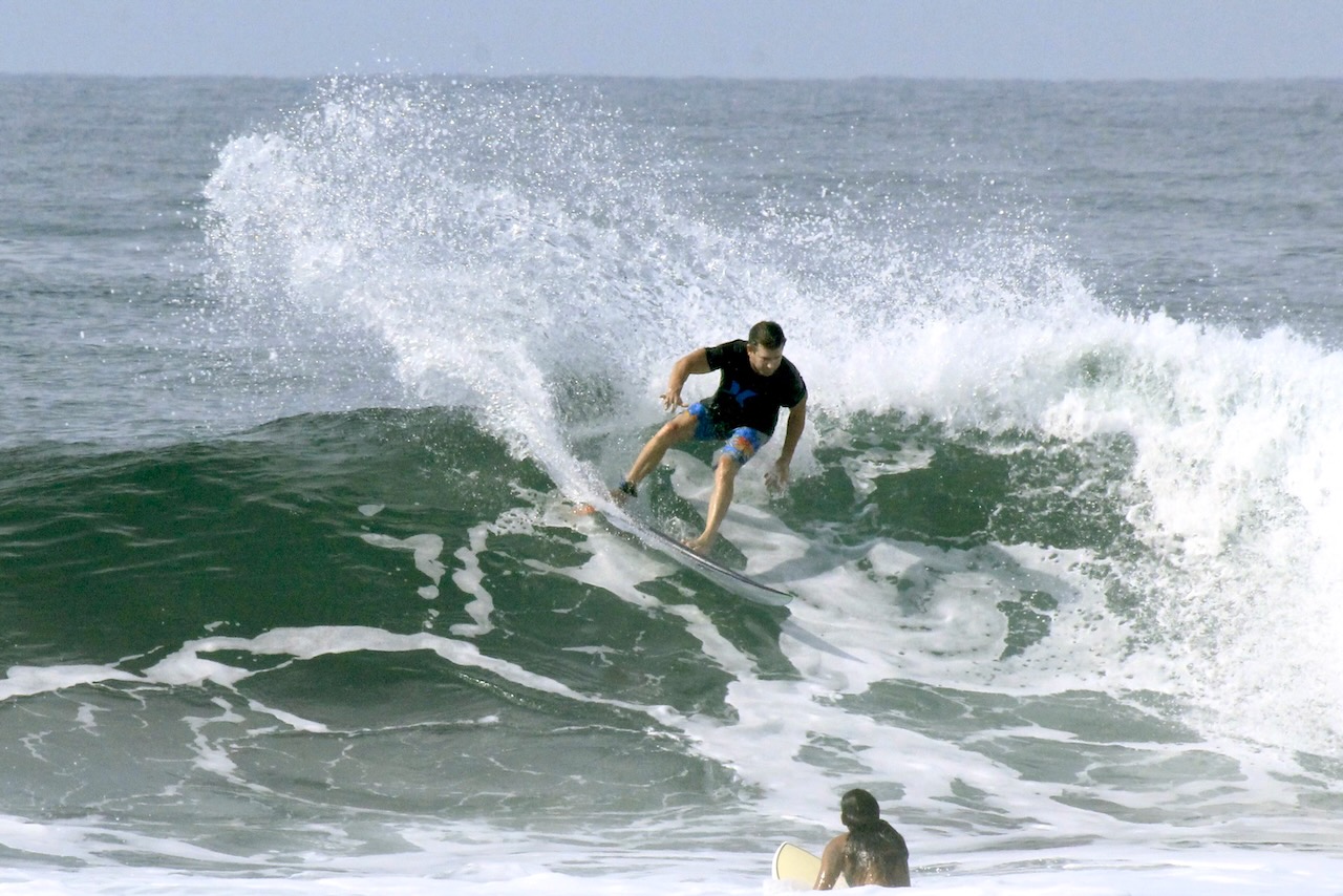 Surfing El Salvador